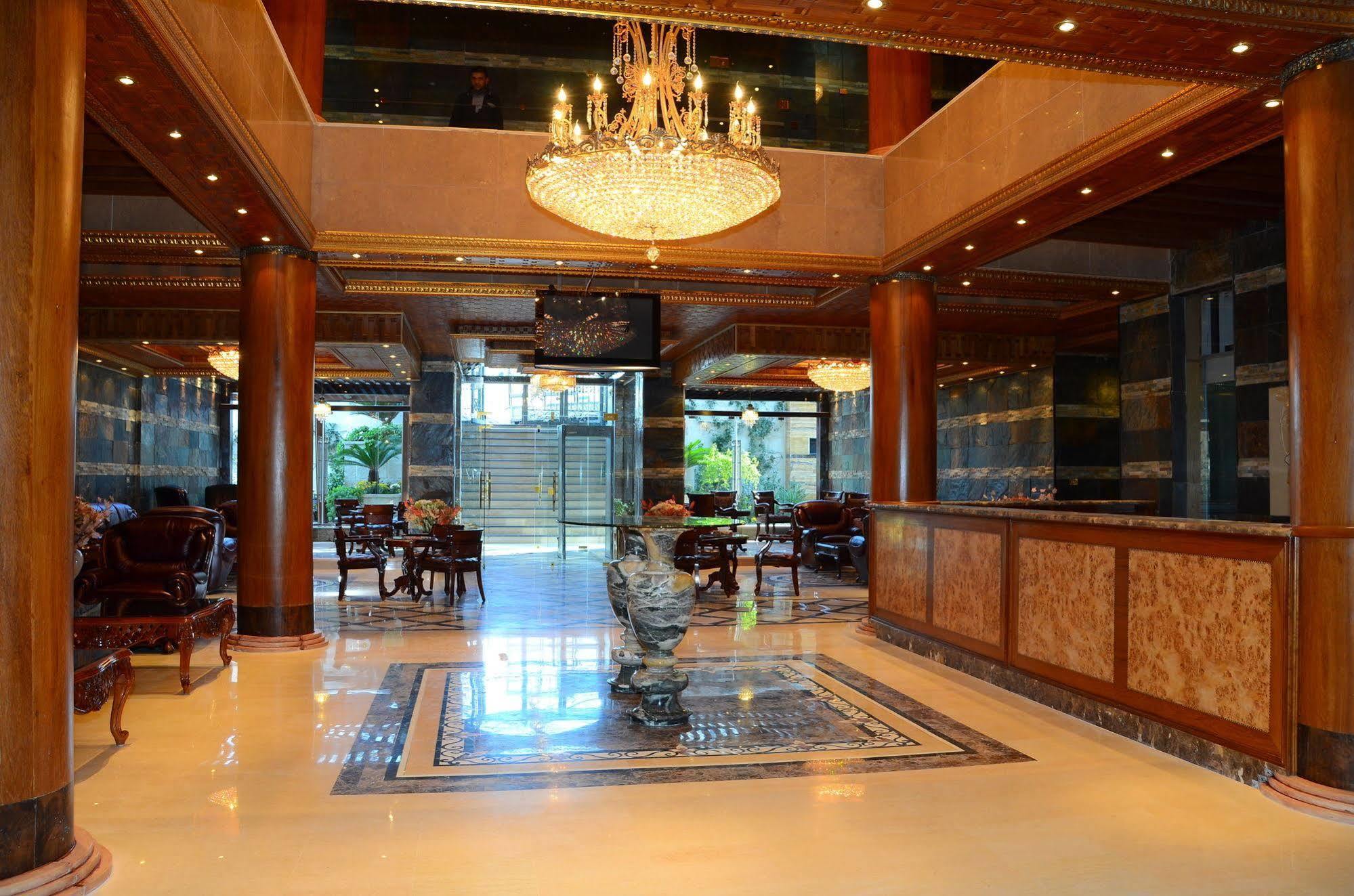 Jad Hotel Suites Amán Exterior foto